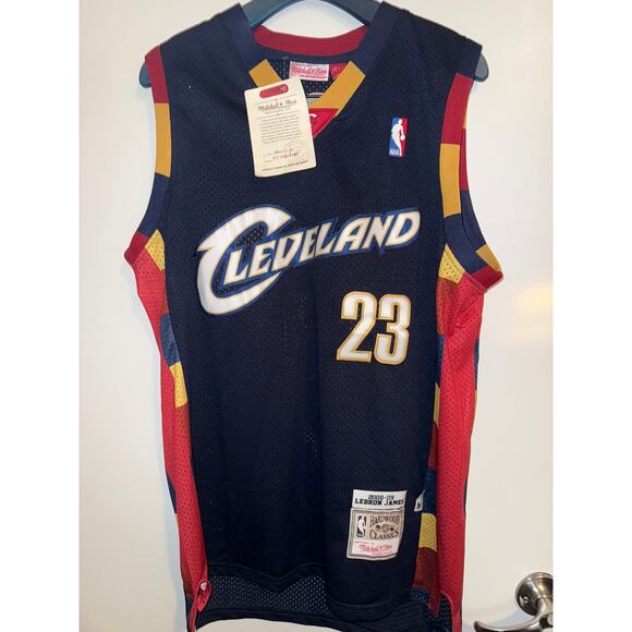 NWT Mitchell Ness Cleveland Cavs LeBron James Authentic Jersey